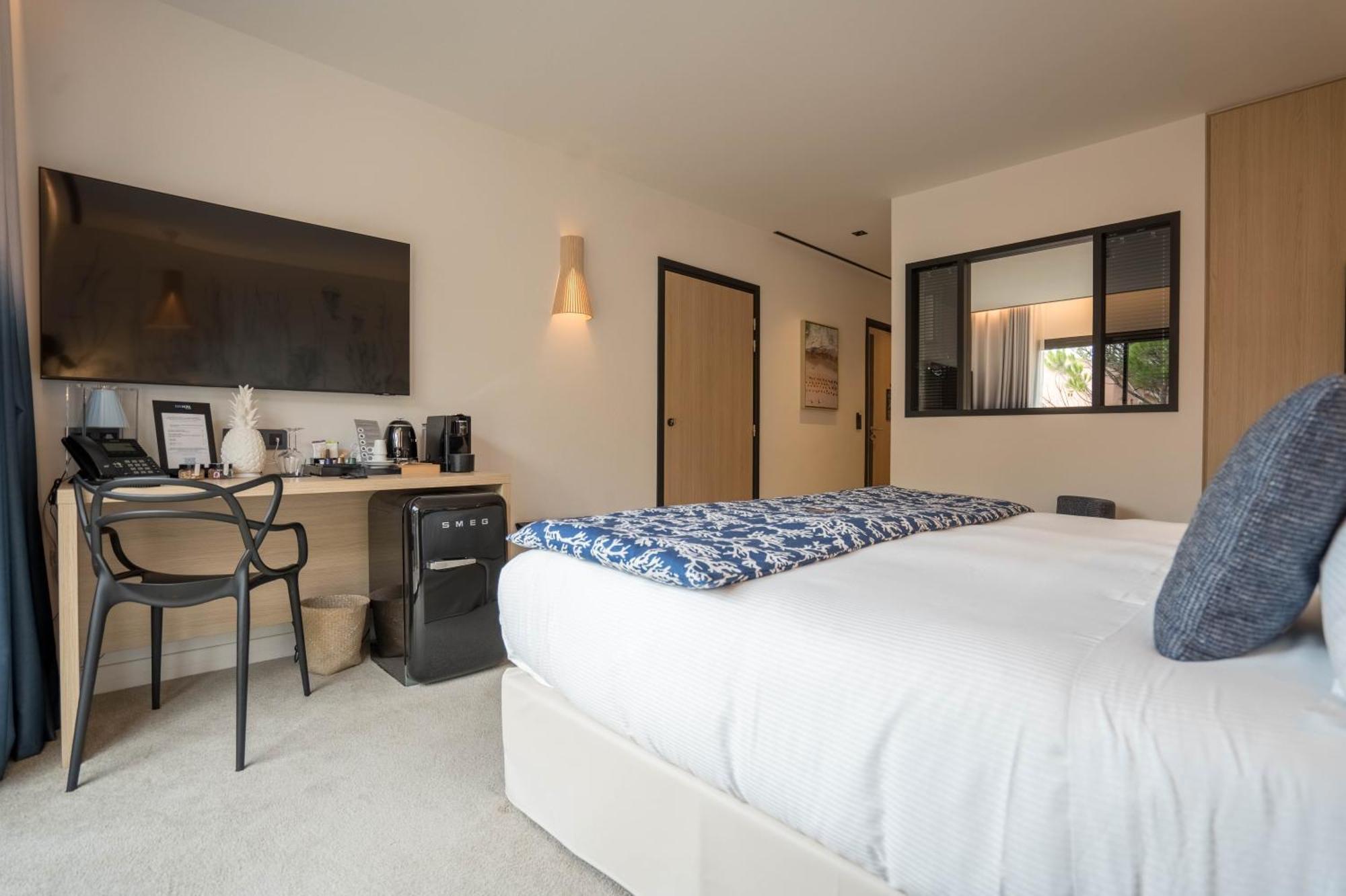 Eden Hotel Сен Максим Екстериор снимка